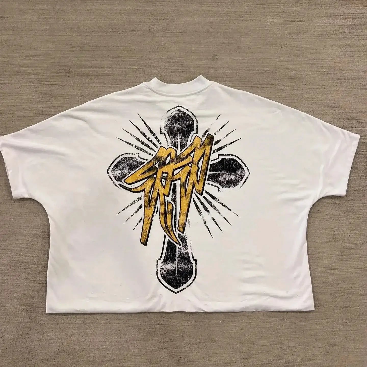 Y2K Super Oversized T-Shirt – Faith & Streetwear Cross Graphic Tee for Men